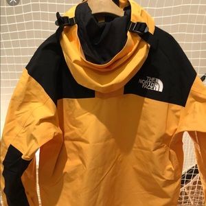 the north face 1990 mountain jacket gtx yellow